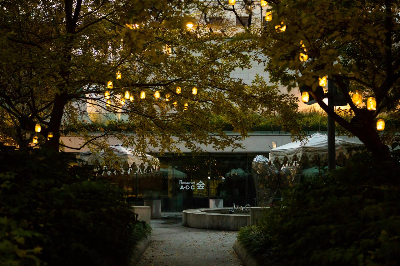 Utebelysning solcell: Lysa upp din utomhusmiljö på ett hållbart sätt